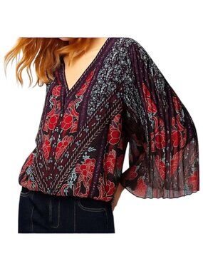 White House Black Market Pleated Sleeve V Neck Boho Floral Top Maroon Blue XS